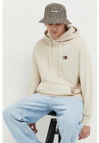 Tommy Jeans bluza bawełniana męska kolor beżowy z kapturem z aplikacją. Typ kołnierza: kaptur. Kolor: beżowy. Materiał: bawełna. Wzór: aplikacja #4