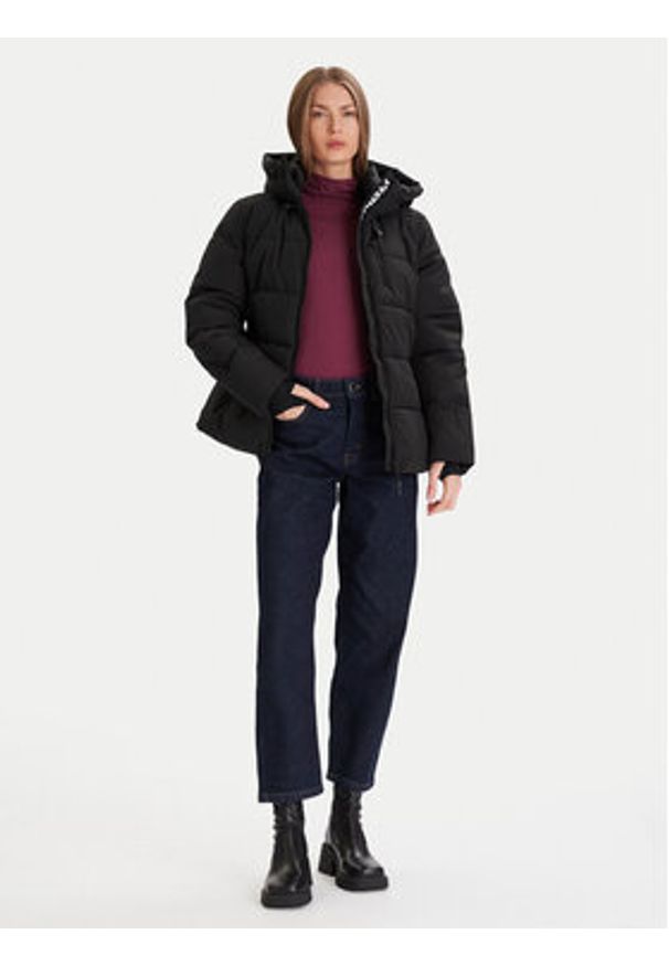 only - ONLY Kurtka zimowa Harper 15352040 Czarny Regular Fit. Kolor: czarny. Materiał: syntetyk. Sezon: zima