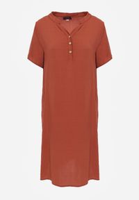 Born2be - Pomarańczowa Wiskozowa Sukienka o Pudełkowym Kroju z Dekoltem V z Guzikami Berborin. Okazja: na co dzień, do pracy. Kolekcja: plus size. Kolor: pomarańczowy. Materiał: wiskoza. Typ sukienki: proste, dla puszystych. Styl: casual, klasyczny #4
