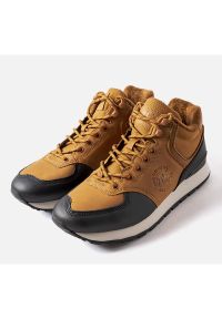 Brązowe ciepłe buty Lee Cooper LCJ-23-31-3058M. Nosek buta: okrągły. Zapięcie: sznurówki. Kolor: brązowy. Sezon: zima #4