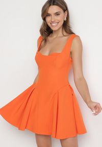 Born2be - Pomarańczowa Rozkloszowana Sukienka z Gorsetową Górą i Dekoltem w Serce Frolami. Okazja: na co dzień. Typ kołnierza: dekolt gorset. Kolor: pomarańczowy. Typ sukienki: gorsetowe. Styl: casual #3