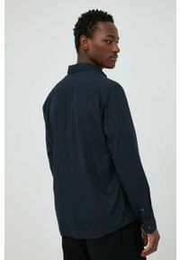 Marc O'Polo koszula męska kolor granatowy relaxed z kołnierzykiem button-down. Typ kołnierza: button down, polo. Kolor: niebieski. Materiał: bawełna #2