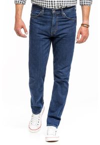 Mustang - MUSTANG TRAMPER TAPERED MĘSKIE SPODNIE JEANSOWE JEANSY DENIM BLUE 1014044 5000 980. Okazja: do pracy, na randkę, na spotkanie biznesowe, na co dzień. Styl: klasyczny, elegancki, sportowy, biznesowy, casual #7