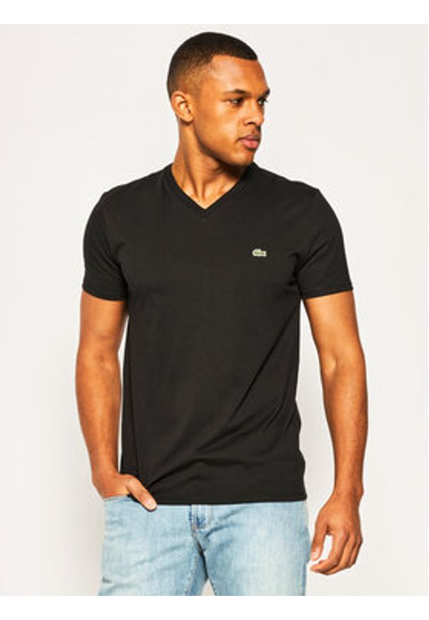 T-Shirt Lacoste. Kolor: czarny. Materiał: bawełna