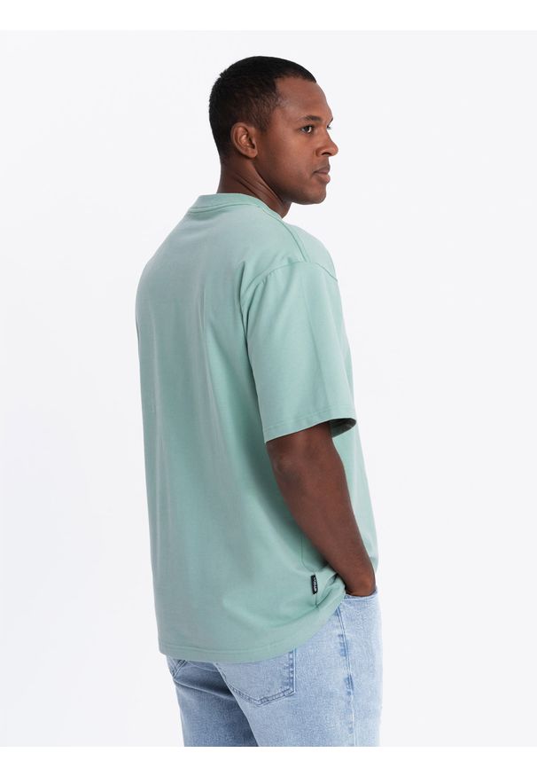 Ombre Clothing - T-shirt bawełniany męski LOOSE FIT z okrągłym dekoltem – miętowy V6 OM-TSBC-0234 - XXL. Okazja: na co dzień. Kolor: miętowy. Materiał: bawełna. Styl: casual