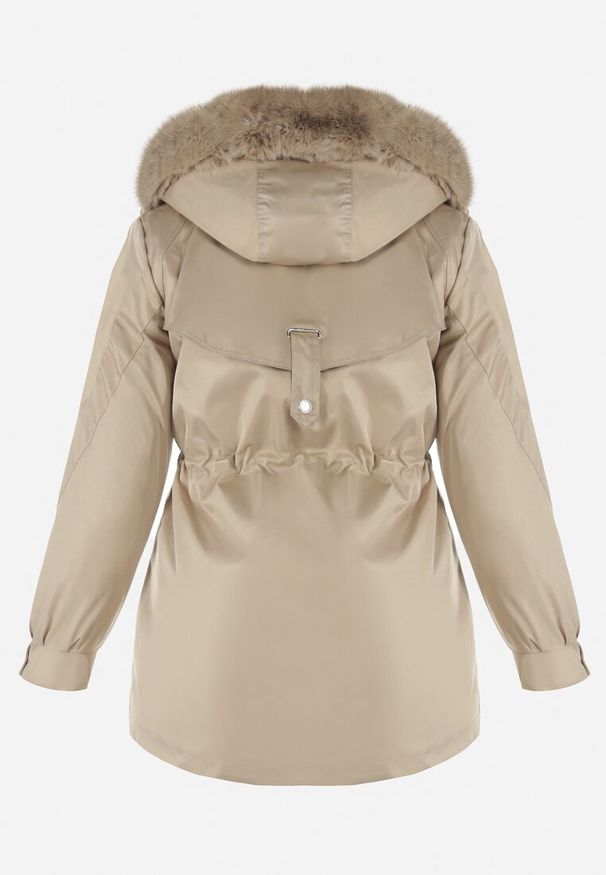 Born2be - Beżowa Kurtka Parka Nylonowa Deseyi. Okazja: na spacer. Kolekcja: plus size. Kolor: beżowy. Materiał: nylon. Sezon: zima. Styl: elegancki, klasyczny
