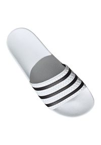 Adidas - Klapki adidas Adilette M 280648 białe czarne. Kolor: czarny, wielokolorowy, biały. Materiał: syntetyk. Sezon: zima
