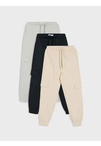 Sinsay - Spodnie dresowe loose 3 pack - szary. Kolor: szary. Materiał: dresówka #1