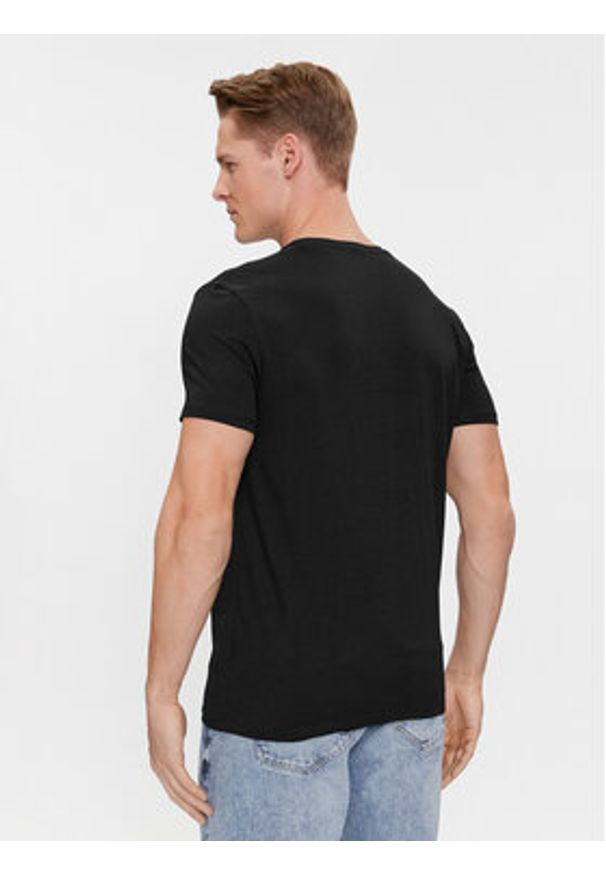 Guess T-Shirt Caleb U97M00 KCD31 Czarny Slim Fit. Kolor: czarny. Materiał: bawełna