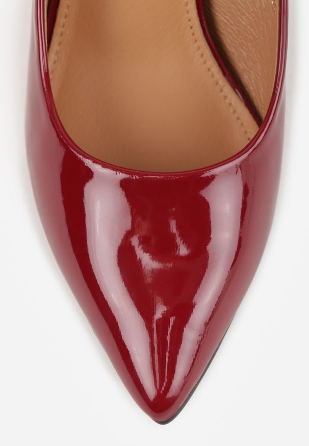 Renee - Bordowe Czółenka na Szpilce w Klasycznym Stylu Naolita. Kolor: czerwony. Wzór: gładki, aplikacja. Obcas: na szpilce. Styl: klasyczny