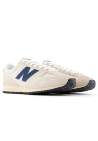 Buty unisex New Balance U4711H9 – beżowe. Kolor: beżowy. Materiał: materiał, syntetyk, zamsz. Szerokość cholewki: normalna. Wzór: jodełka. Sezon: lato #3