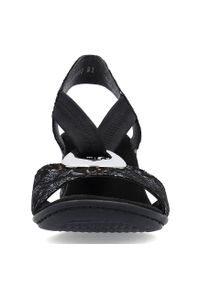 Komfortowe sandały damskie na obcasie z gumką czarne Rieker 64683-91. Kolor: czarny. Obcas: na obcasie. Wysokość obcasa: średni