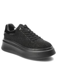 GOE - Czarne Sneakersy Goe Modne Obuwie Damskie Na Platformie. Okazja: na co dzień. Kolor: czarny. Materiał: lakier, materiał. Wzór: aplikacja. Obcas: na platformie
