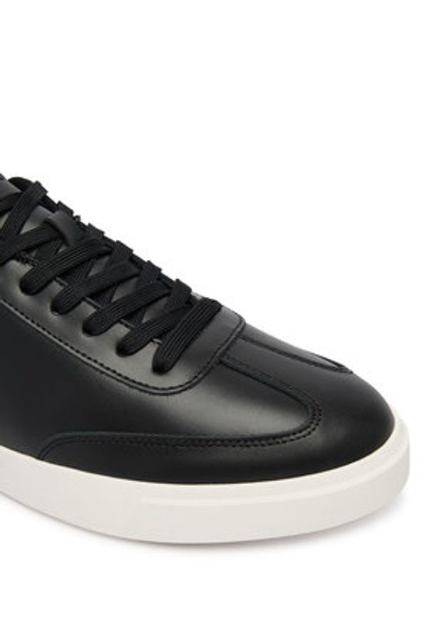 Calvin Klein Sneakersy Low Prof Cupsole Emb Lth HM0HM02124 Czarny. Kolor: czarny. Materiał: skóra