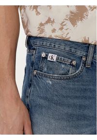 Calvin Klein Jeans Szorty jeansowe J30J324878 Niebieski Regular Fit. Kolor: niebieski. Materiał: bawełna