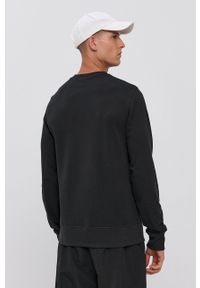 New Balance Bluza MT03560BK męska kolor czarny z nadrukiem MT03560BK-001. Okazja: na co dzień. Kolor: czarny. Materiał: dzianina. Wzór: nadruk. Styl: casual #2
