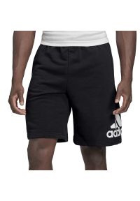 Adidas - Spodenki adidas Must Haves Badge Of Sport DX7662 - czarne. Kolor: czarny. Materiał: poliester, materiał, bawełna. Długość: krótkie. Wzór: aplikacja