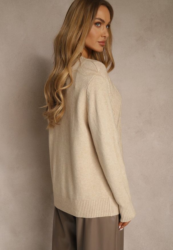 Renee - Jasnobeżowy Kardigan z Bawełną i Tłoczonym Wzorem Reisina. Okazja: na co dzień. Kolor: beżowy. Materiał: bawełna. Styl: casual, elegancki