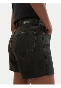 Tom Tailor Denim Szorty jeansowe 1041242 Czarny Mom Fit. Kolor: czarny. Materiał: bawełna