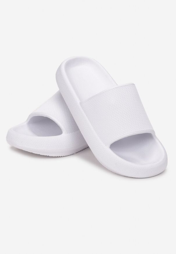 Born2be - Białe Klapki z Pianki o Minimalistycznym Designie Kaseis. Okazja: na plażę, na co dzień. Kolor: biały. Styl: casual, sportowy