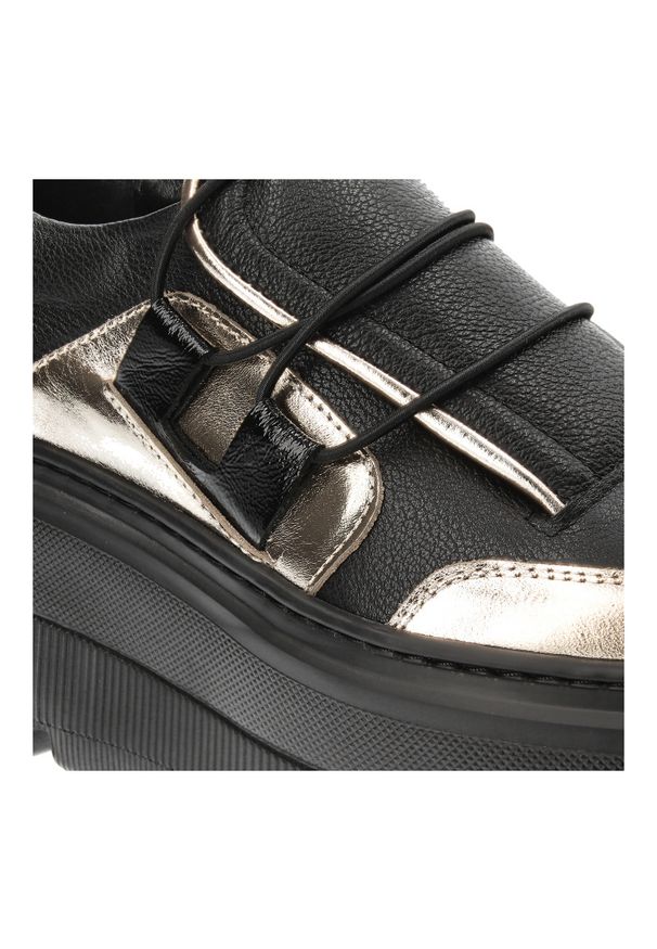 Czarne Sneakersy Armodo Modne Obuwie Damskie. Okazja: na co dzień. Kolor: czarny. Materiał: skóra, jeans. Styl: casual, elegancki