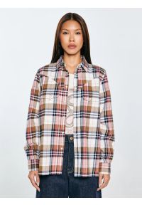 Big-Star - Koszula damska flanelowa w kratę z kolekcji Authentic różowa Nonu 000. Kolor: wielokolorowy. Materiał: jeans, tkanina, bawełna. Wzór: aplikacja, ze splotem, kratka
