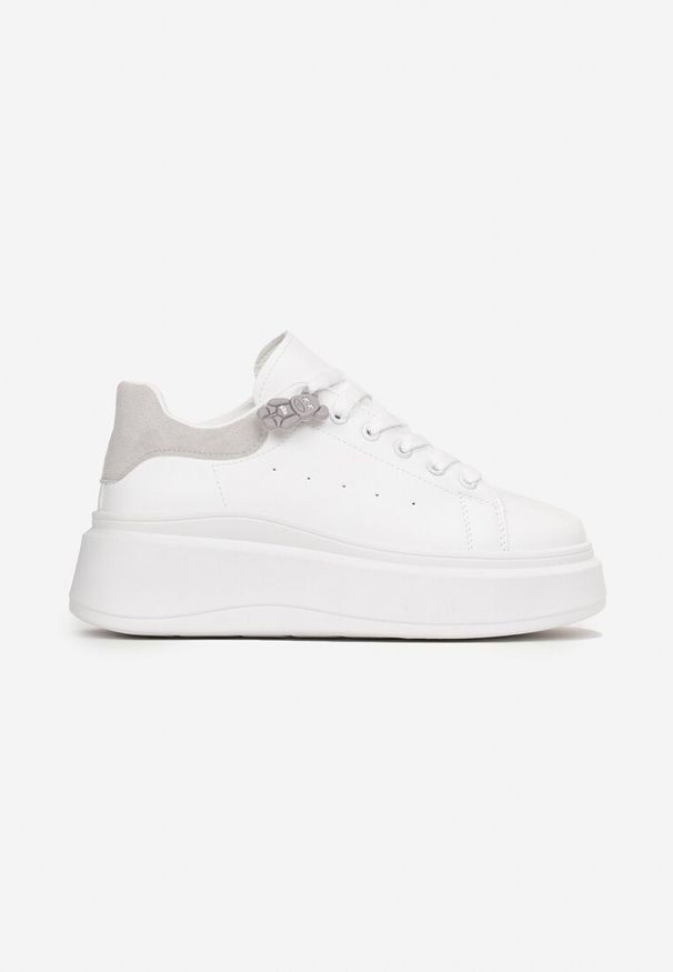 Renee - Biało-Szare Sznurowane Sneakersy na Platformie z Aplikacją przy Sznurówkach Khirlie. Kolor: szary, biały. Wzór: aplikacja. Obcas: na platformie