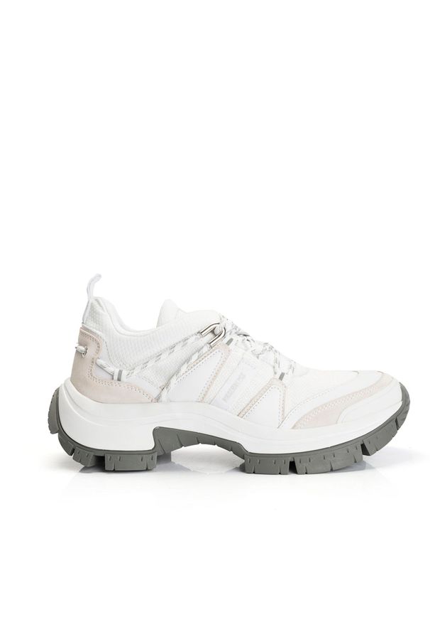 Bikkembergs Sneakersy "Delmar" | B4BKM0020 | Delmar Low Top | Mężczyzna | Biały. Wysokość cholewki: przed kostkę. Kolor: biały. Materiał: skóra, tkanina. Wzór: aplikacja