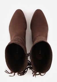 Born2be - Ciemnobrązowe Ażurowe Botki Typu Kowbojki ze Skórzaną Wkładką Ozdobione Frędzlami Ceziva. Okazja: na co dzień. Kolor: brązowy. Materiał: skóra. Wzór: ażurowy, aplikacja. Styl: casual, elegancki, klasyczny #8