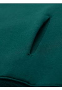 Ombre Clothing - Dresowa bluza unisex z kieszeniami i kapturem – ciemnozielona V17 OU-SNBC-0105 - XL/XXL. Okazja: na co dzień. Typ kołnierza: kaptur. Kolor: zielony. Materiał: dresówka. Wzór: aplikacja. Styl: casual #7