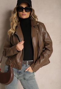Renee - Czarny Golf o Klasycznym Fasonie Portiana. Okazja: na co dzień. Typ kołnierza: golf. Kolor: czarny. Materiał: jeans. Długość rękawa: długi rękaw. Długość: długie. Wzór: aplikacja. Styl: klasyczny #3