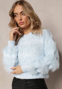 Renee - Jasnoniebieski Puchaty Sweter z Kaszmirem Nabille. Kolor: niebieski. Materiał: kaszmir #3