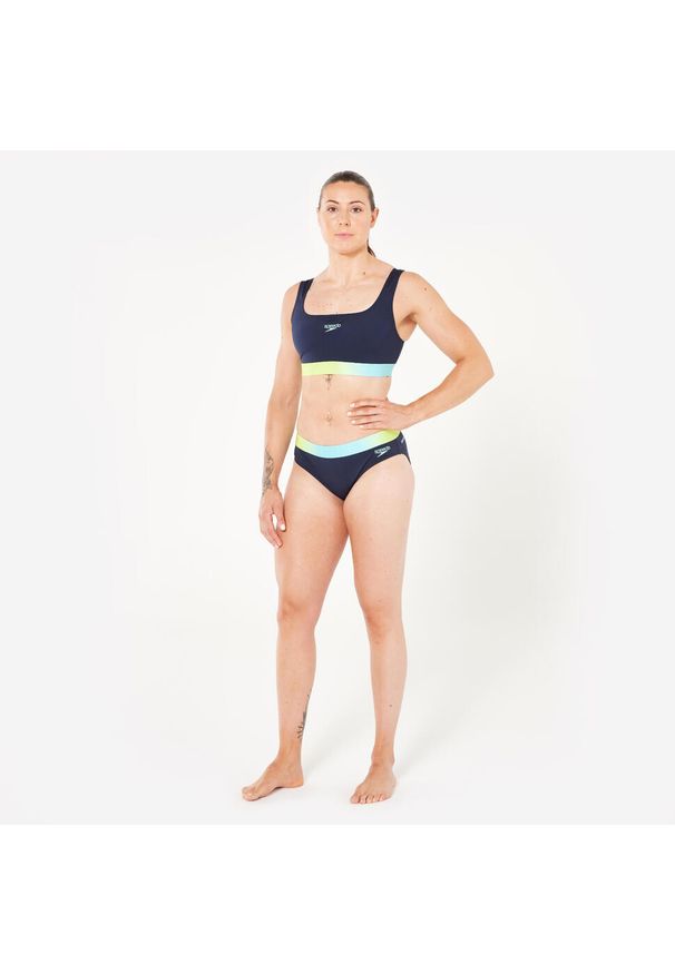 Dół stroju pływackiego damski Speedo. Kolor: niebieski, żółty, wielokolorowy. Materiał: poliester