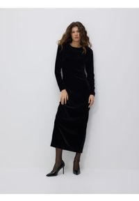 Reserved - Welurowa sukienka - czarny. Kolor: czarny. Materiał: welur #1