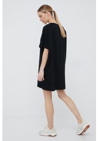outhorn - Outhorn sukienka bawełniana kolor czarny mini oversize. Kolor: czarny. Materiał: bawełna. Długość rękawa: krótki rękaw. Wzór: gładki. Typ sukienki: oversize. Długość: mini #5