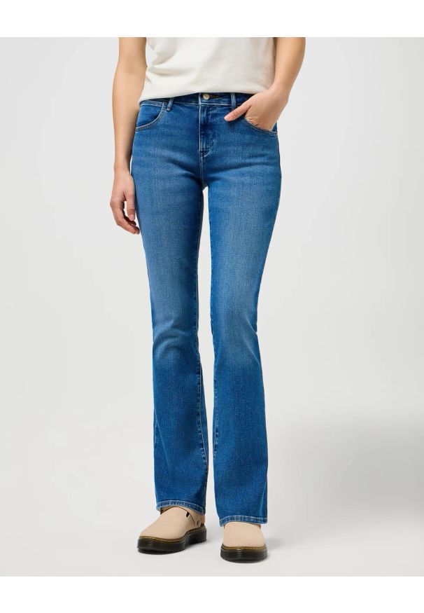 Wrangler - DAMSKIE SPODNIE WRANGLER BOOTCUT RAVEN 112334275