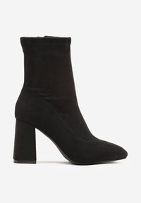 Born2be - Czarne Botki Vices na Słupku z Dopasowaną Cholewką Verille. Okazja: na spotkanie biznesowe, na co dzień. Kolor: czarny. Materiał: jeans. Szerokość cholewki: normalna. Obcas: na słupku. Styl: biznesowy, casual. Wysokość obcasa: średni #4