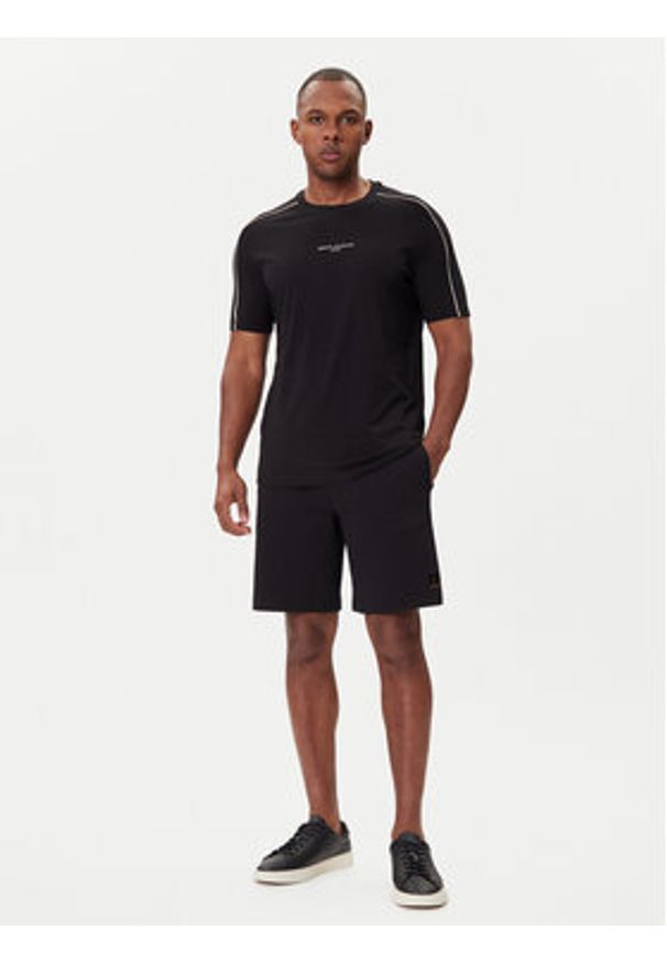 Armani Exchange T-Shirt XM001360 AF10358 UC001 Czarny Regular Fit. Kolor: czarny. Materiał: bawełna