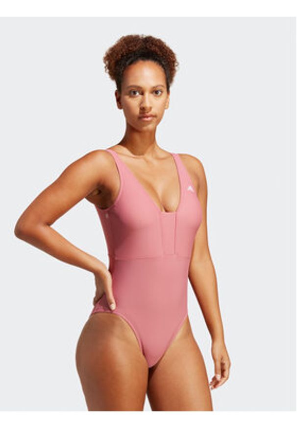 Adidas - adidas Strój kąpielowy Iconisea 3-Stripes Swimsuit IB9243 Różowy Fitted Fit. Kolor: różowy. Materiał: syntetyk