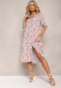 Renee - Biało-Różowa Rozkloszowana Sukienka Midi z Bawełny Ozdobiona Kwiatami Menomia. Typ kołnierza: kołnierzyk klasyczny. Kolor: biały. Materiał: bawełna. Wzór: aplikacja, kwiaty. Typ sukienki: koszulowe, proste. Styl: klasyczny. Długość: midi