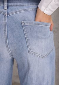 Renee - Niebieskie Bawełniane Jeansy High Waist Wide Leg Cariloth. Stan: podwyższony. Kolekcja: plus size. Kolor: niebieski #2