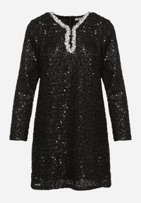 Born2be - Czarna Koktajlowa Cekinowa Sukienka o Pudełkowym Kroju Sewilena. Okazja: na co dzień. Kolor: czarny. Wzór: aplikacja. Styl: wizytowy #6