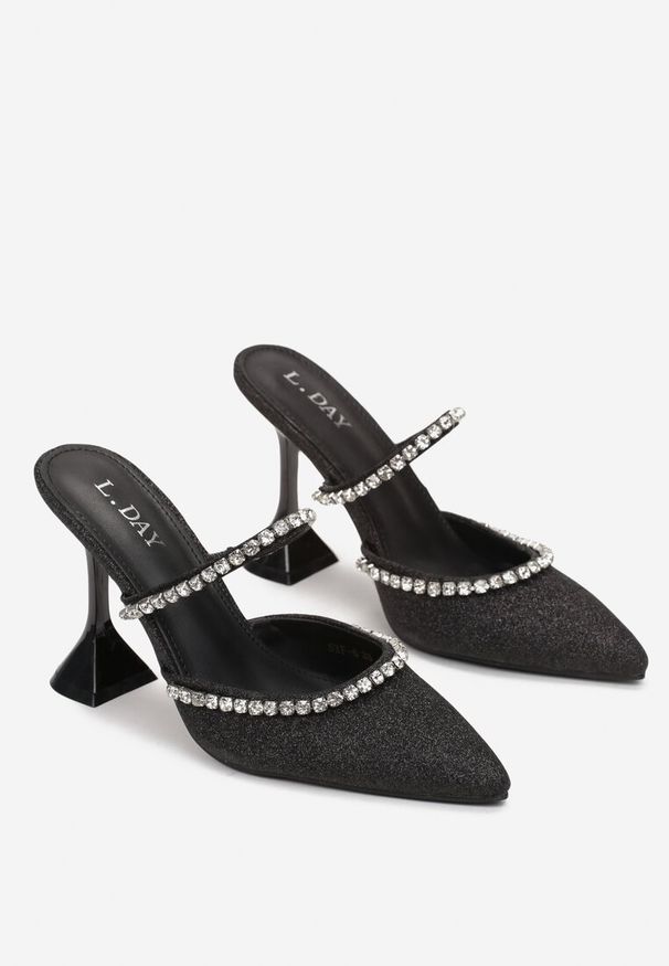 Renee - Czarne Brokatowe Klapki na Klepsydrze z Ozdobnymi Paskami z Cyrkoniami Jesssoft. Kolor: czarny. Styl: wizytowy