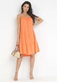Born2be - Pomarańczowa Sukienka Sumire. Okazja: na plażę, na co dzień. Kolor: pomarańczowy. Materiał: tkanina, wiskoza. Długość rękawa: na ramiączkach. Sezon: lato. Typ sukienki: proste, w kształcie A, oversize. Styl: casual, wakacyjny #2