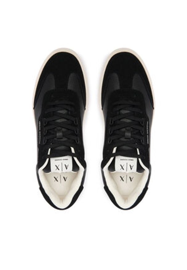 Armani Exchange Sneakersy XM002200 AF21419 MC105 Czarny. Kolor: czarny. Materiał: skóra
