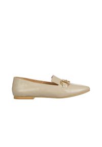 Mokasyny Bayla-159 4959 001-P Beż Lico 159193, Skóra naturalna - 37. Okazja: na co dzień. Zapięcie: bez zapięcia. Kolor: beżowy. Materiał: skóra. Wzór: aplikacja. Sezon: lato. Styl: casual #1