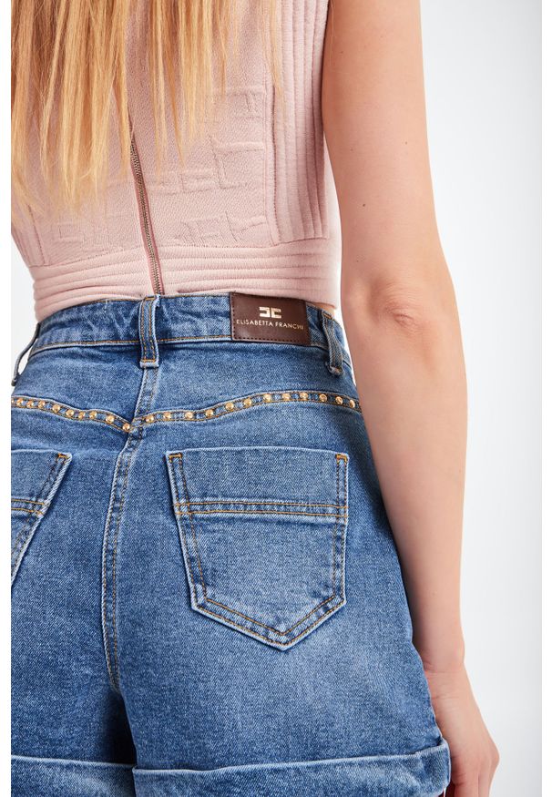 Elisabetta Franchi - SPODENKI JEANSOWE ELISABETTA FRANCHI. Stan: podwyższony. Materiał: jeans. Długość: krótkie. Sezon: lato. Styl: rockowy, klasyczny