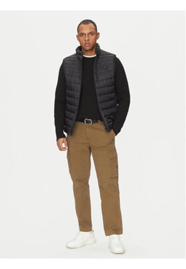 BOSS Bezrękawnik Odeno2 50530966 Czarny Slim Fit. Kolor: czarny. Materiał: syntetyk. Długość rękawa: bez rękawów