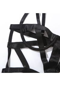 Intica - Body z elastycznym materiałem i szerokimi pasami na wieczorne wyjścia Calida. Kolor: czarny. Materiał: materiał #5