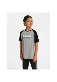 Koszulka z logo dla dzieci Hummel. Kolor: szary. Sport: joga i pilates #1